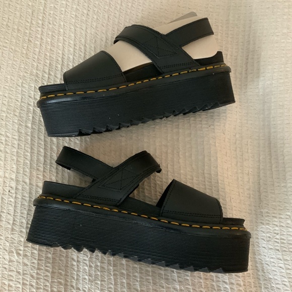 Dr Doc Martens Voss Women's Leather Strap Platform Sandals Heels Shoes in Black - Picture 6 of 13